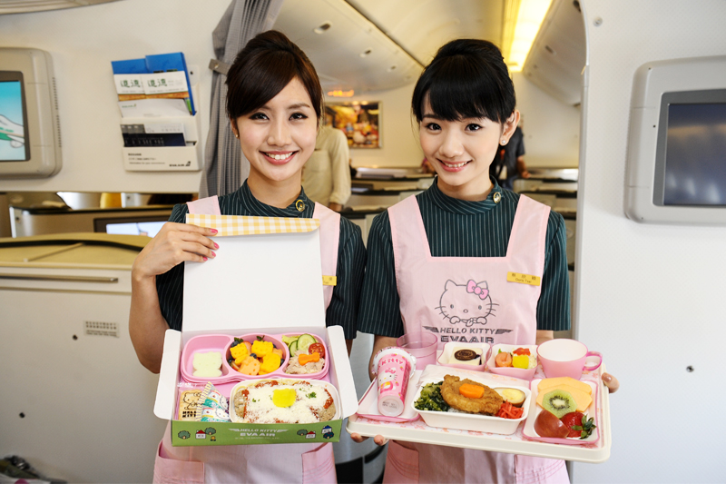 EVA Air's Hello Kitty Plane (PHOTOS)