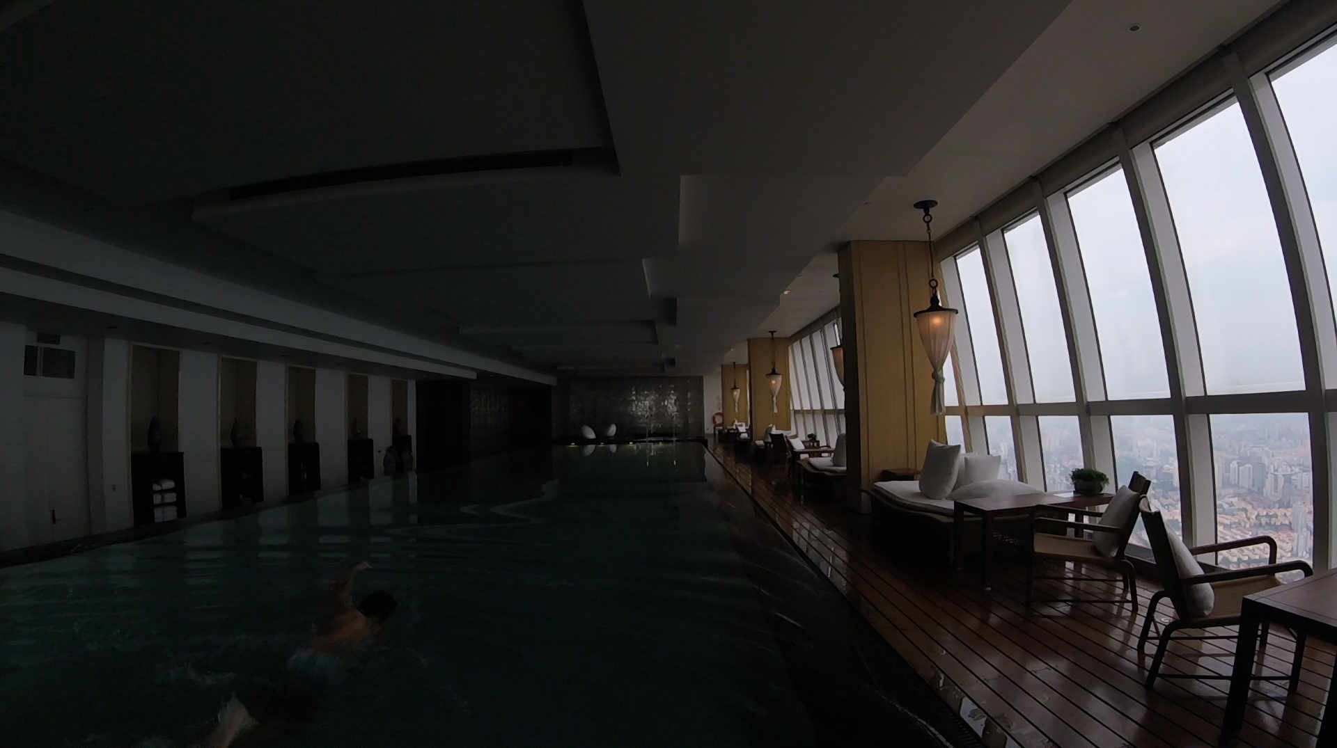 Swimming On The 85th Floor At The Park Hyatt Shanghai Infinity Pool Topmiles 4012