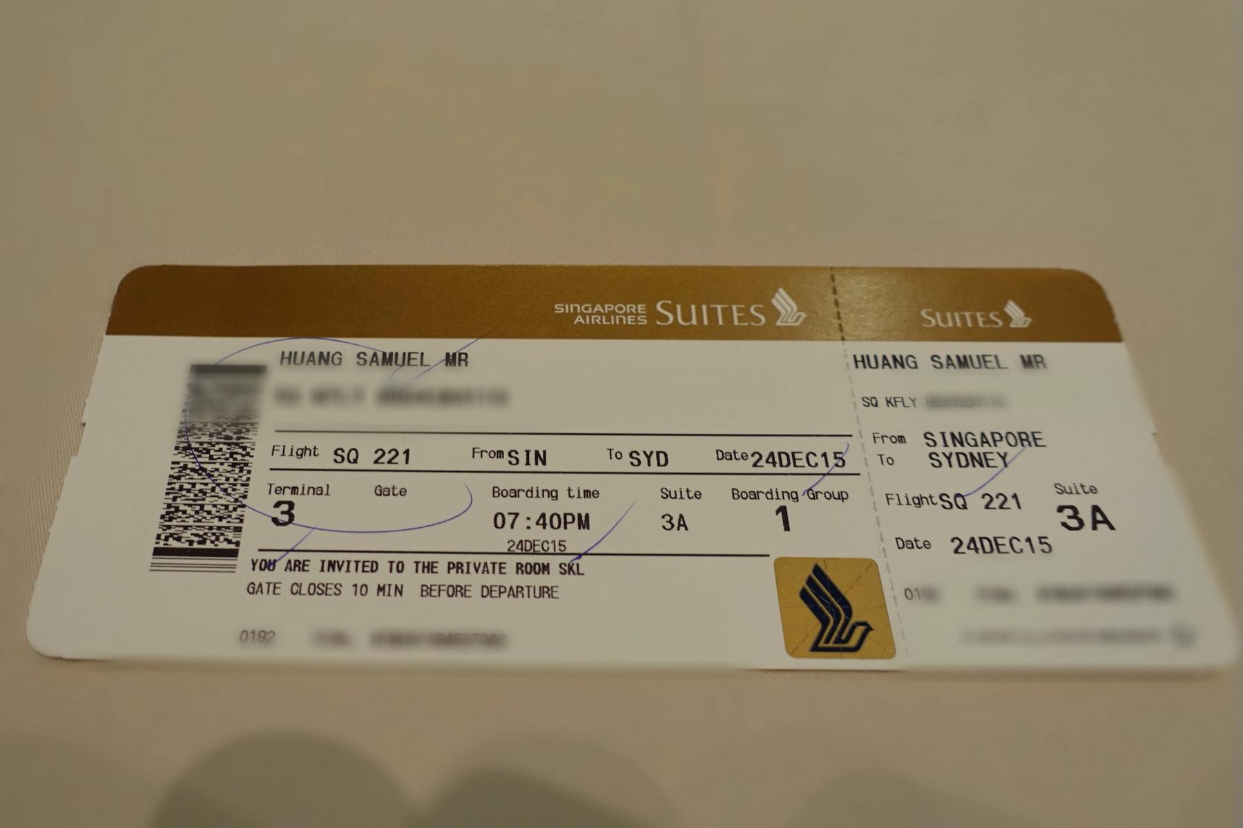 My $16,000 Christmas Flight on Singapore Airlines First Class Suites ...