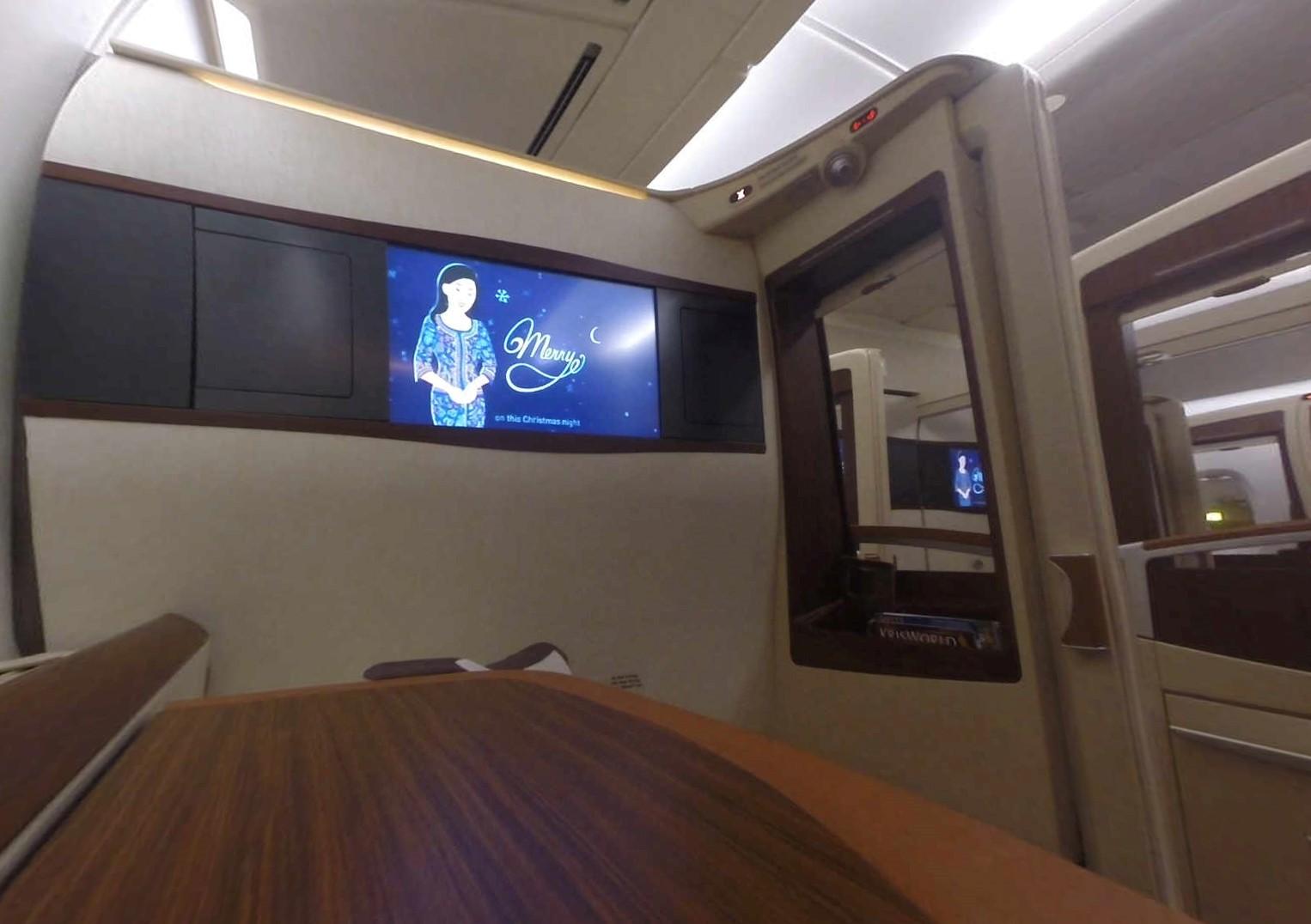 My 16,000 Christmas Flight on Singapore Airlines First Class Suites