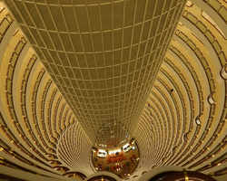 Review: Grand Hyatt Shanghai – World’s Third Tallest Hotel