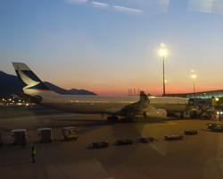 Review: Cathay Pacific First Class – Hong Kong to Manila