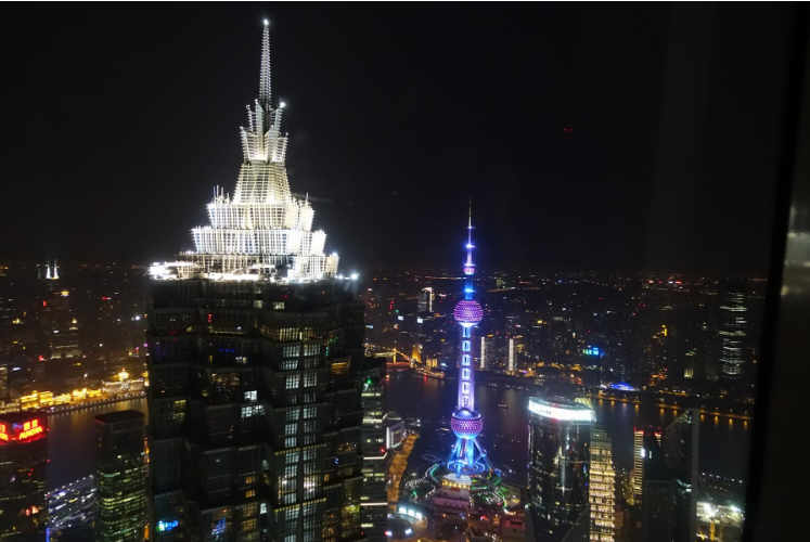 Shanghai Noon till Night – 8 Photos of Shanghai